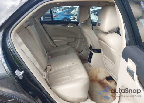 2013 Chrysler 300 Motown from USA, damaged, VIN 2C3CCAAG7DH632263